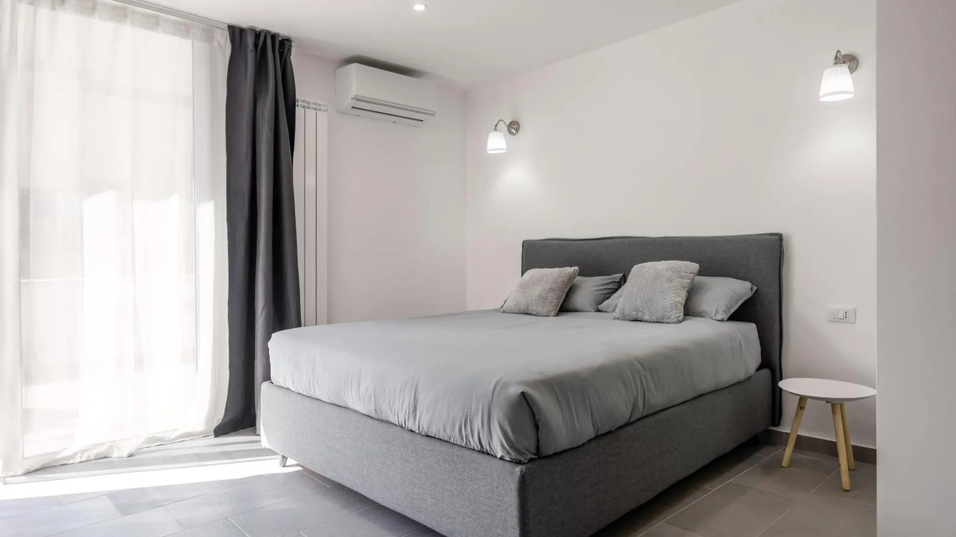 Dream Holidays - Apartments Palermo