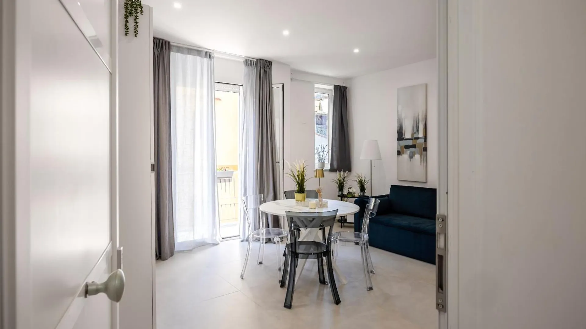 Dream Holidays - Apartments Palermo 0*,