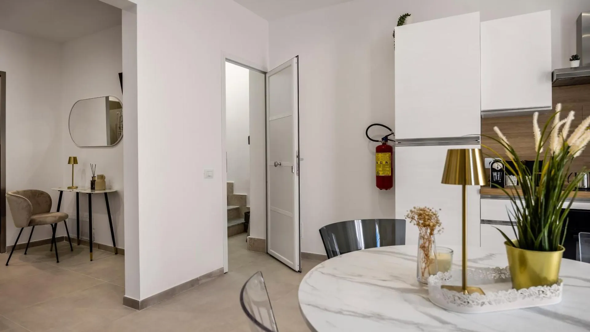 Dream Holidays - Apartments Palermo